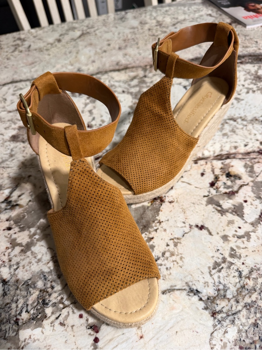 City Classified Women’s Brown Espadrille Wedge Ankle Strap Buckle Sandals 6